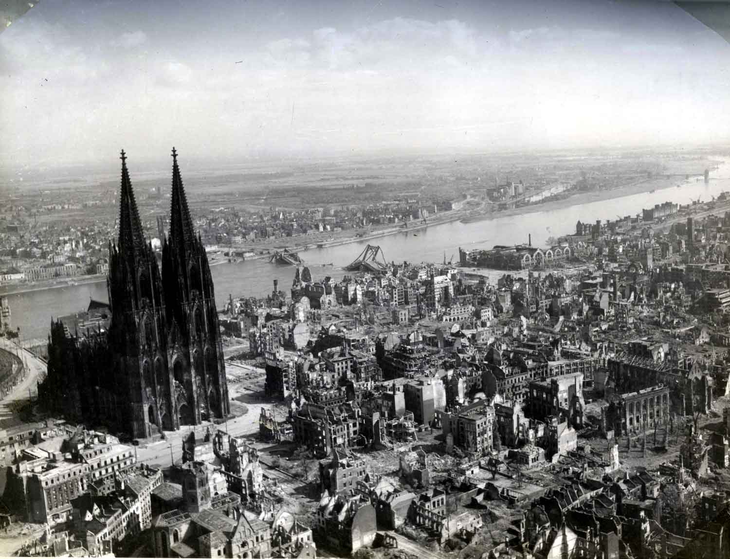 Kriegsenden in Köln Leben in Trümmern